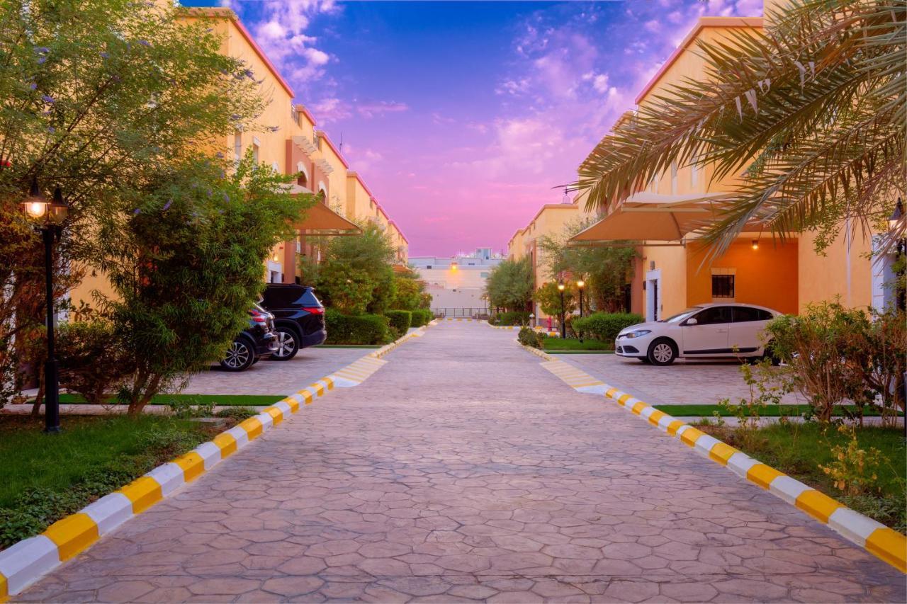 فندق العمري للفل الفندقية Riyadh Exterior photo